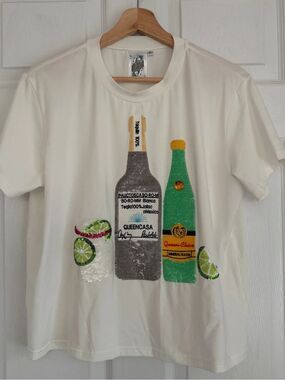 Queen of Sparkles Sequin Bottle & Lime Graphic Tee Sz S NWOT